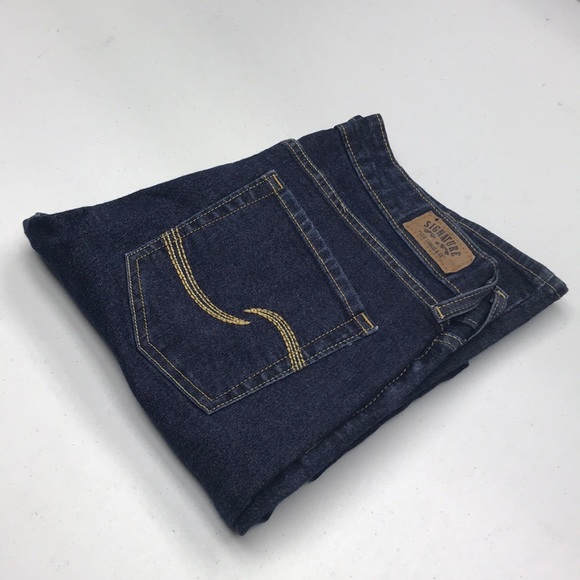 Womens Levi’s Strauss Sz 31x32 @ signature
